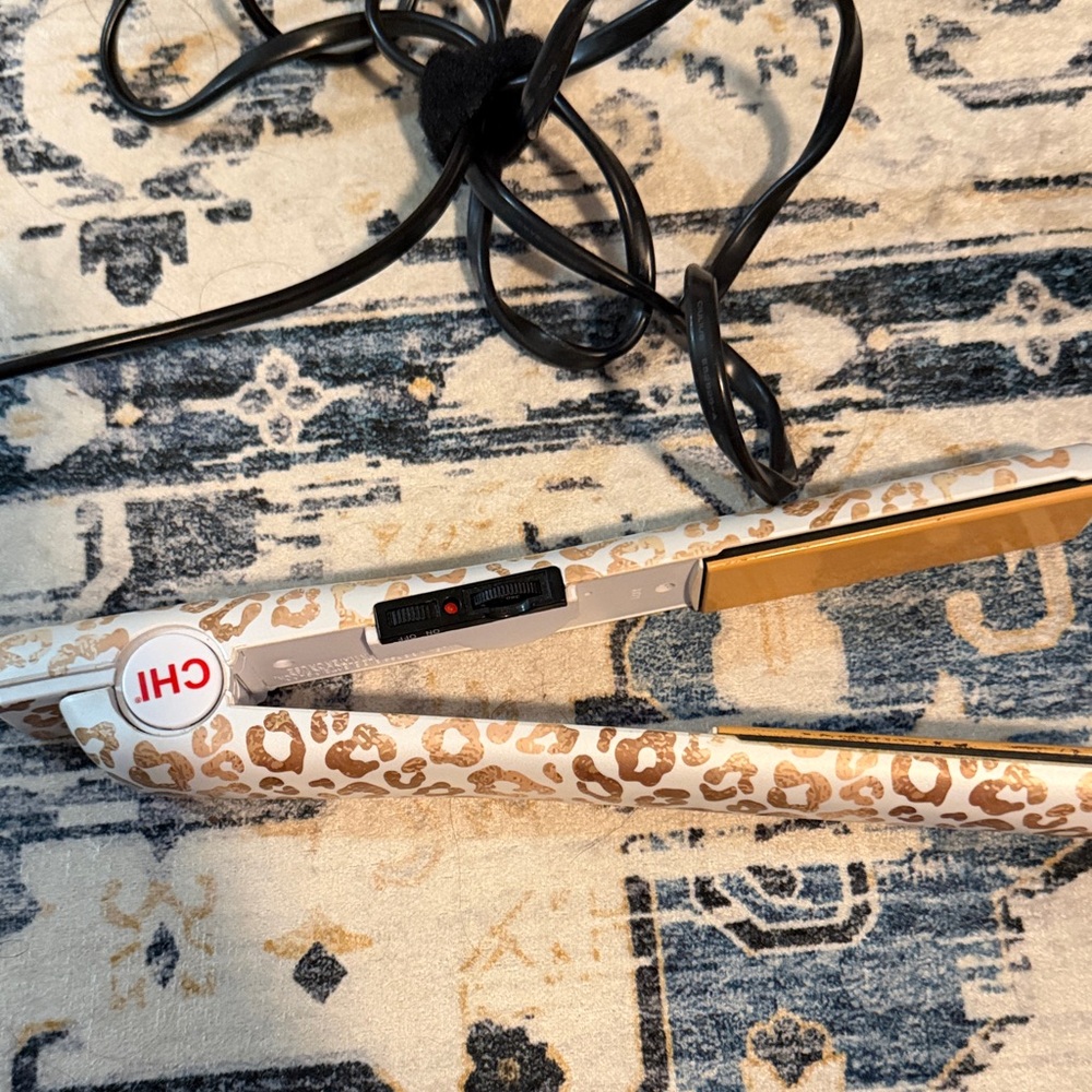 CHI Leopard Print Hair Straightener